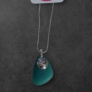 NWT nadineWest Faux Sea Glass Sand Dollar Pendant Necklace ~26"